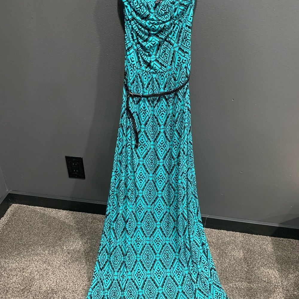 Forever 21 Strappless Maxi Dress size XS